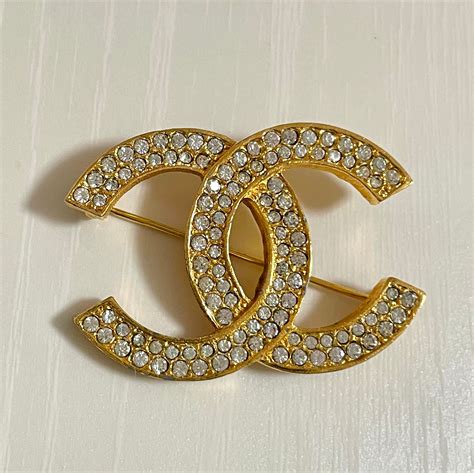 2nd hand chanel jewellery|where to buy vintage Chanel.